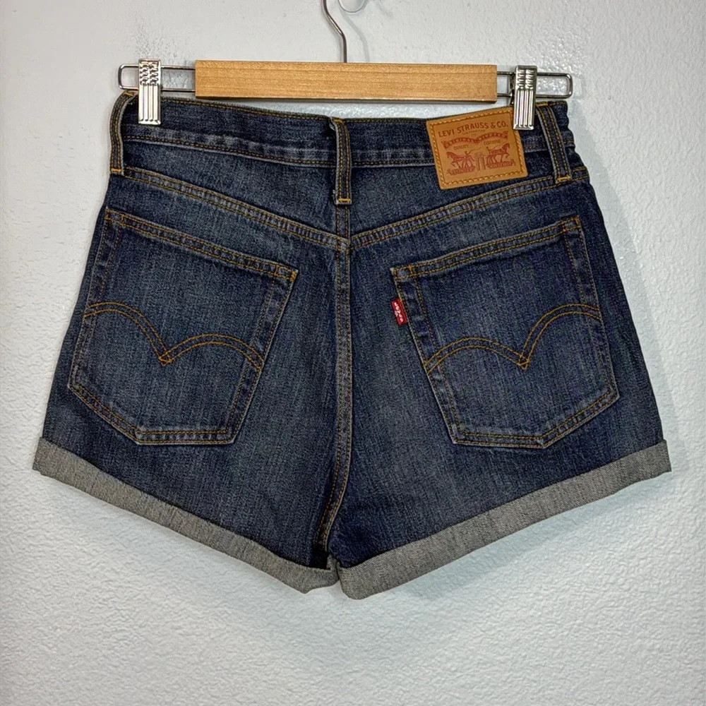 Levis nwt women